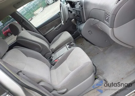 2007 Toyota Sienna Le из США, поврежденный, VIN 5TDZK23C97S015655